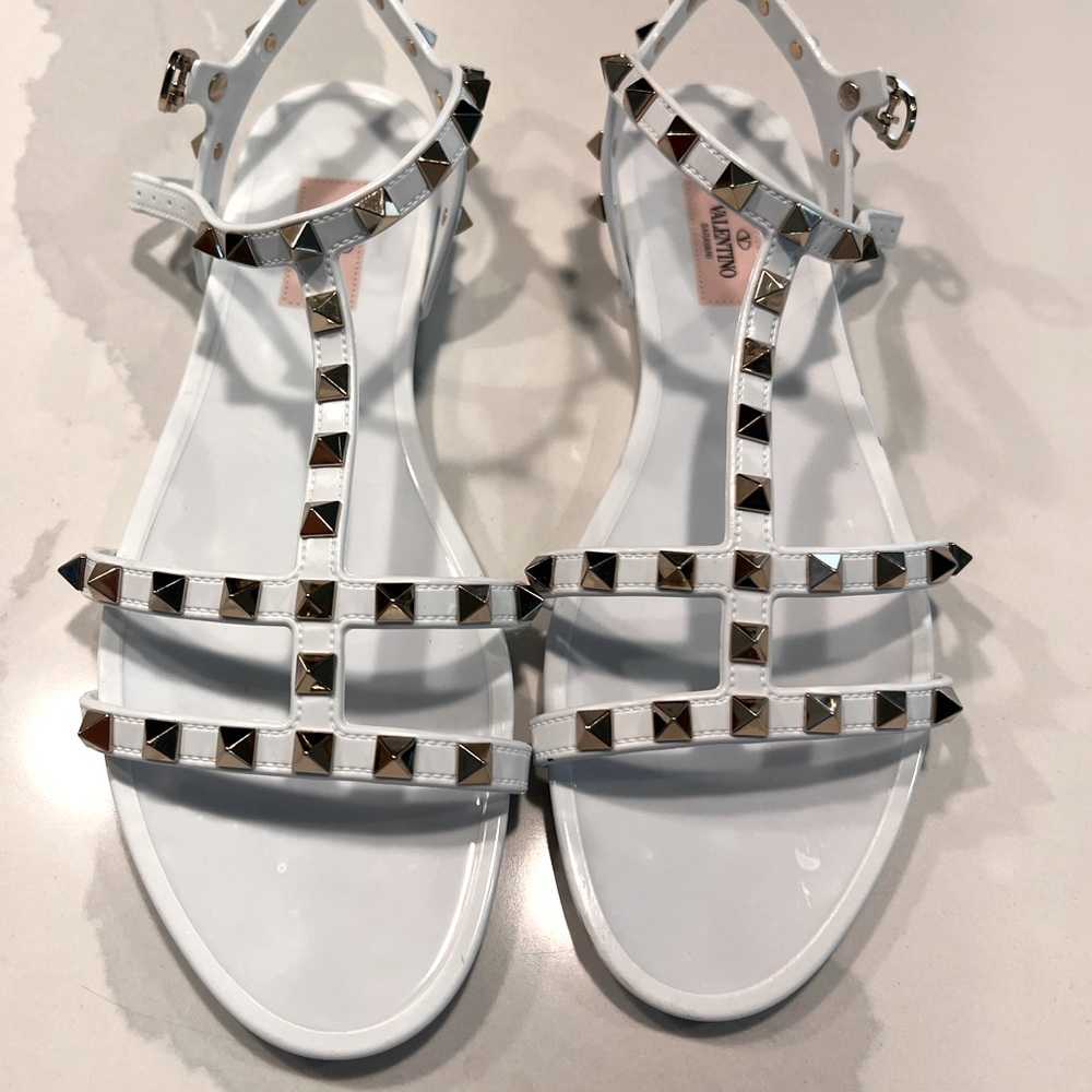 Valentino Garavani White Rockstud T-Strap Sandals